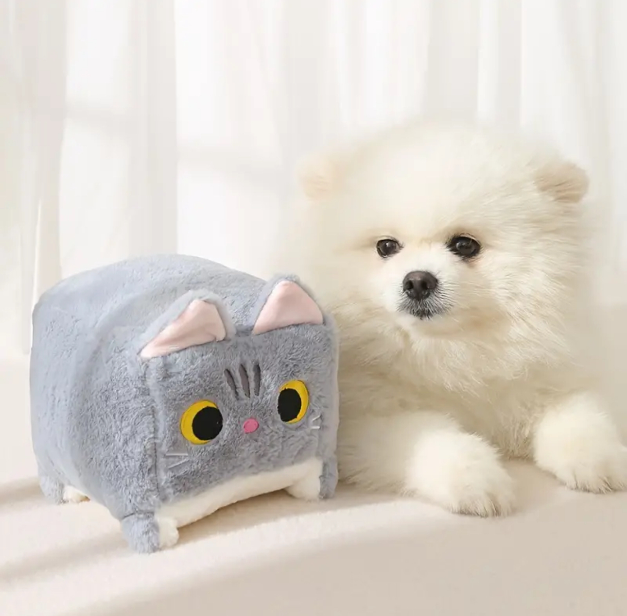 MASKOTKA *KWADRATOWY KOTEK* 20 CM SZARY KOT PLUSZOWY PODUSZKA PLUSZAK - obrazek 4